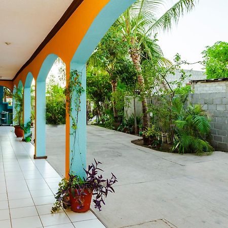Oyo Hotel Miramar, Loreto Loreto  Buitenkant foto