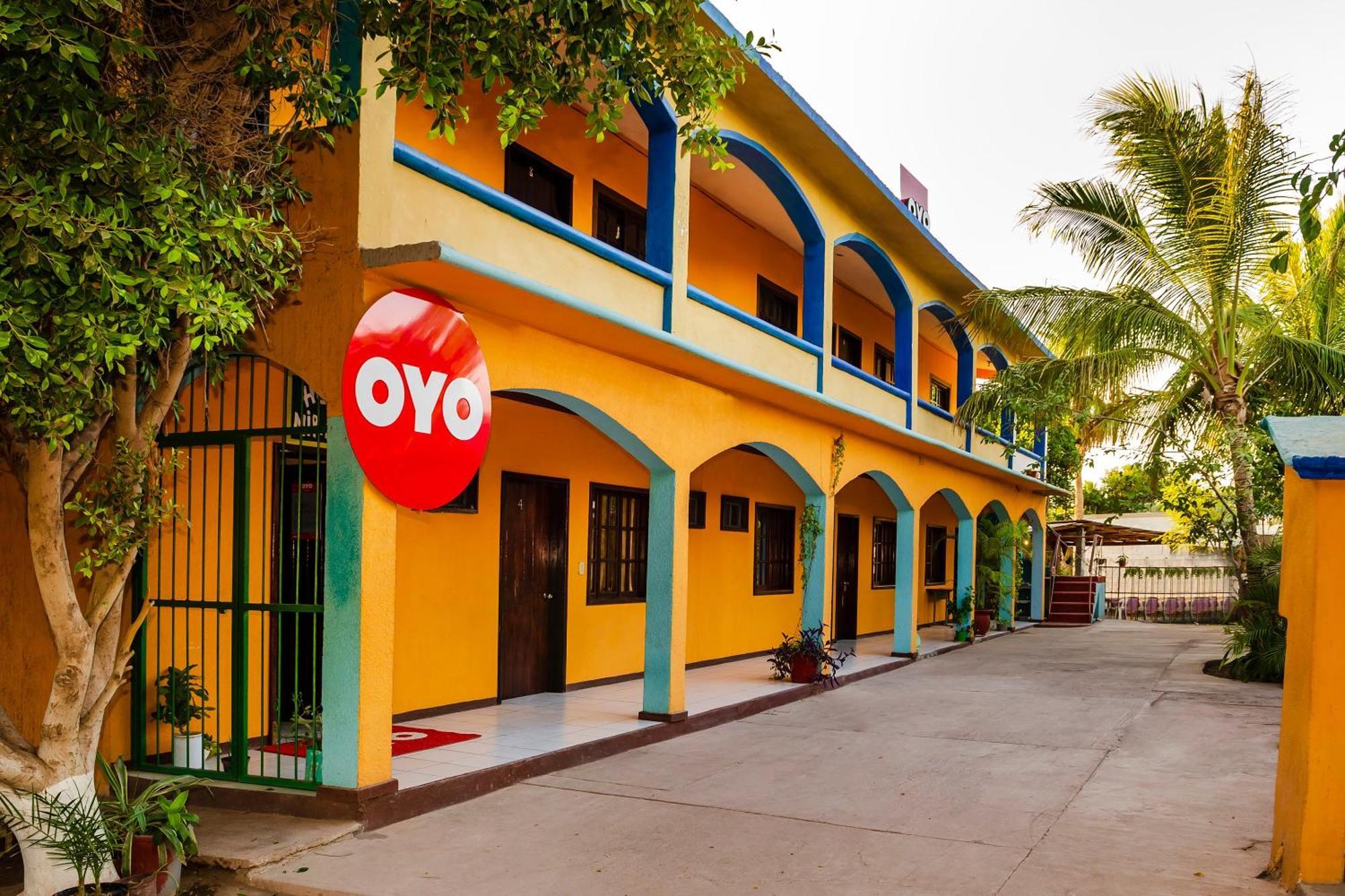 Oyo Hotel Miramar, Loreto Loreto  Buitenkant foto
