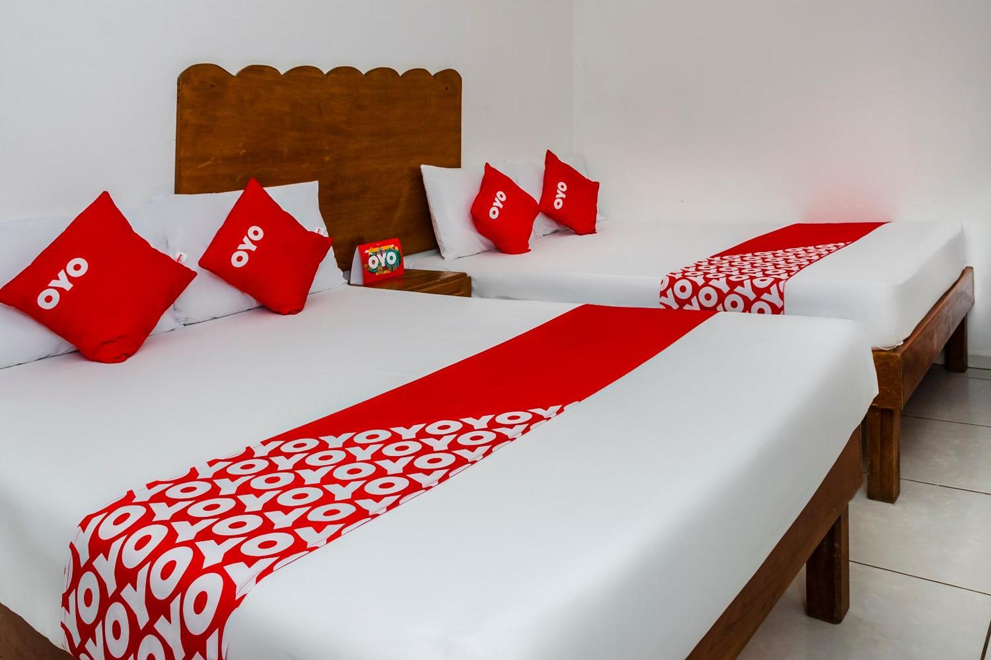 Oyo Hotel Miramar, Loreto Loreto  Buitenkant foto